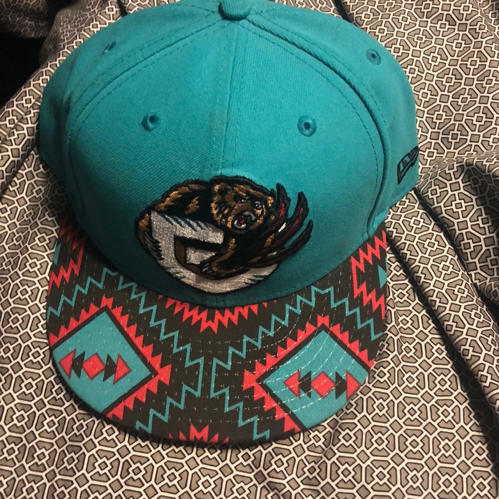 New era fitted cap